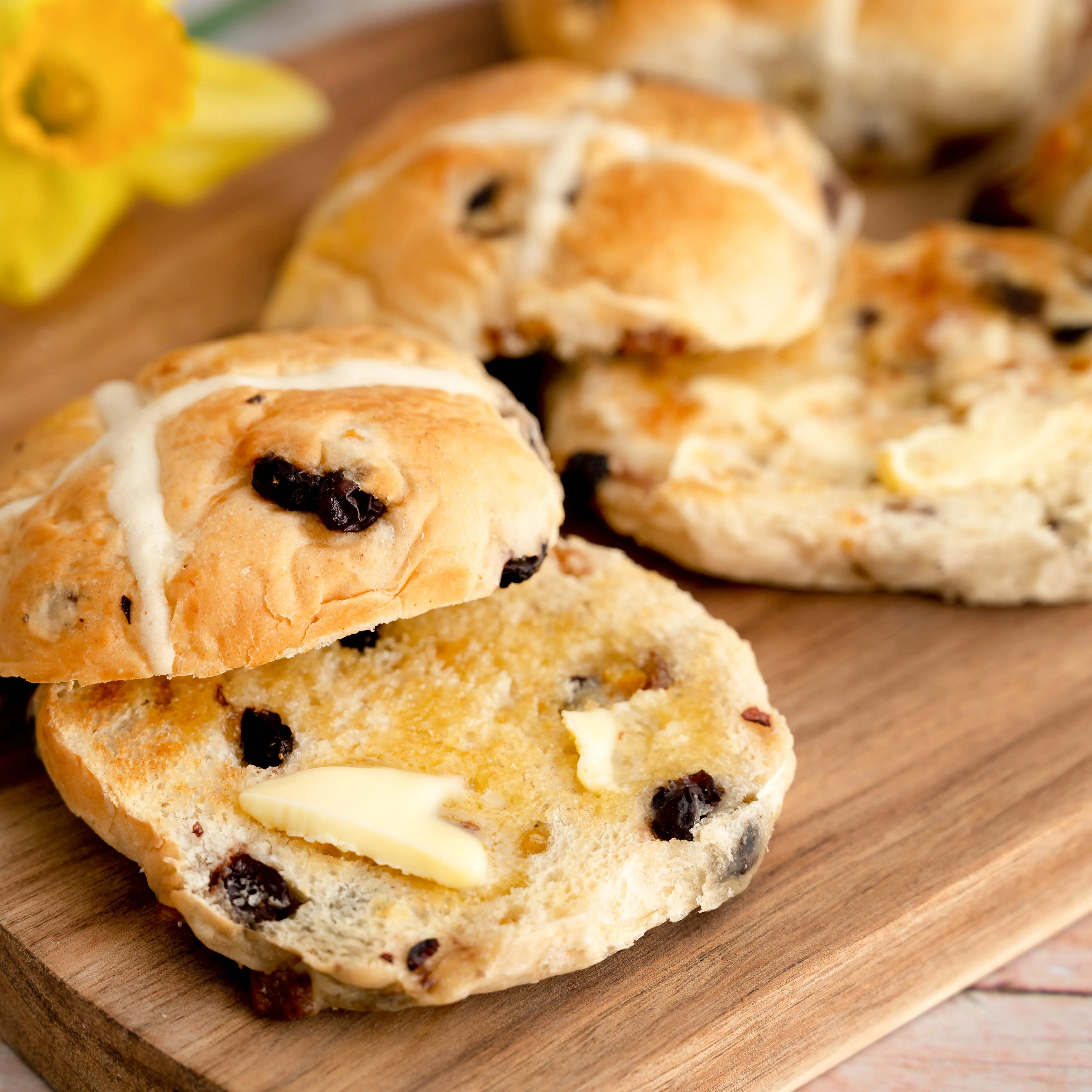 Cornish Hot Cross Buns (PACK OF 4) - Image 3