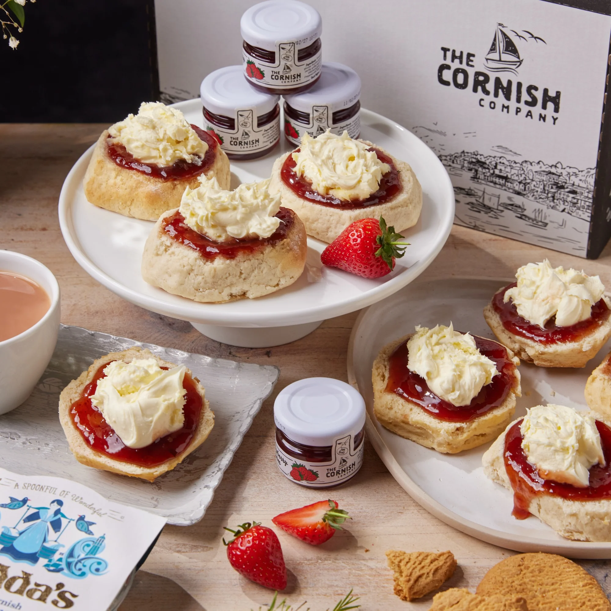 The Cream Tea Hamper - Image 6