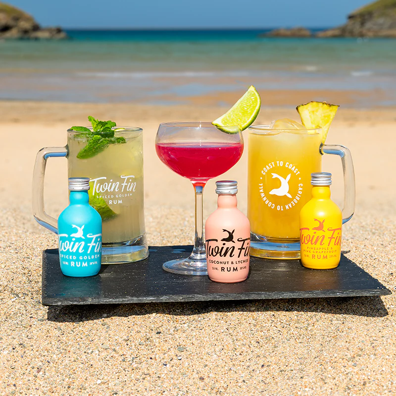 Twin Fin Rum Mini Gift Box 3 X 5cl - Image 3